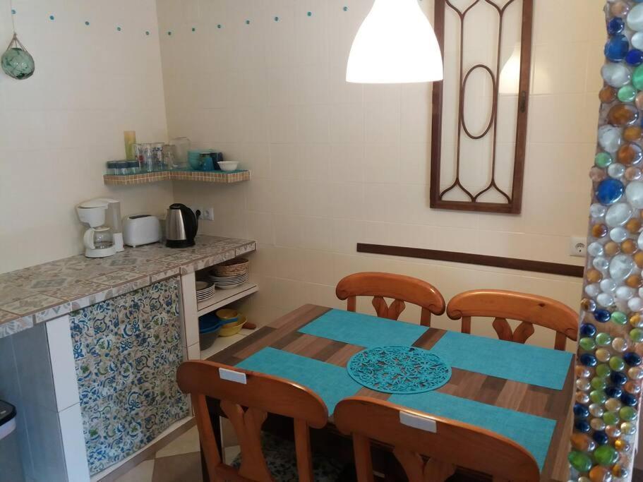 Bungalow Con Encanto, 100M2, A 800 M De La Playa เอลกัมเปโญ ภายนอก รูปภาพ