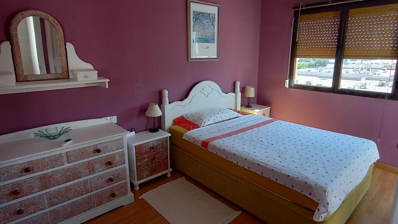 Bungalow Con Encanto, 100M2, A 800 M De La Playa เอลกัมเปโญ ภายนอก รูปภาพ